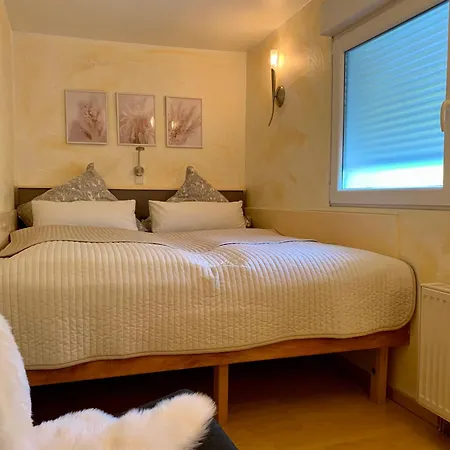 Idyllisches In Ruhiger Lage Wölsickendorf-Wollenberg