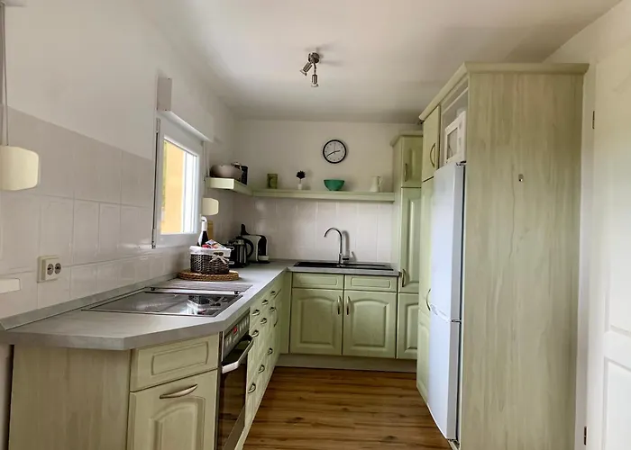 Semesterbostad Idyllisches In Ruhiger Lage